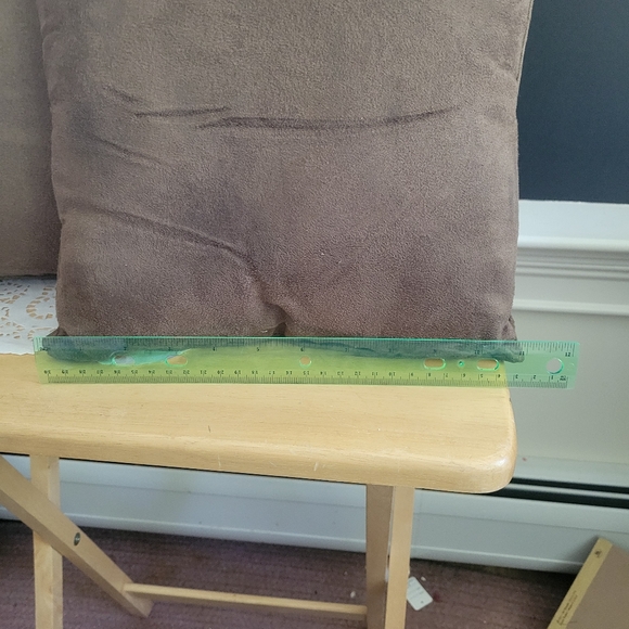 Pair of Inspirational Brown Toss Pillows - Picture 5 of 7